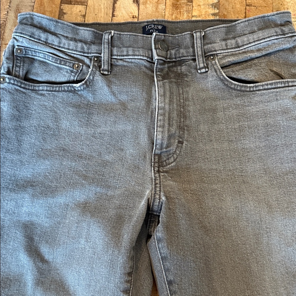 J. Crew Factory Straight Flex Jeans 31x32 Gray